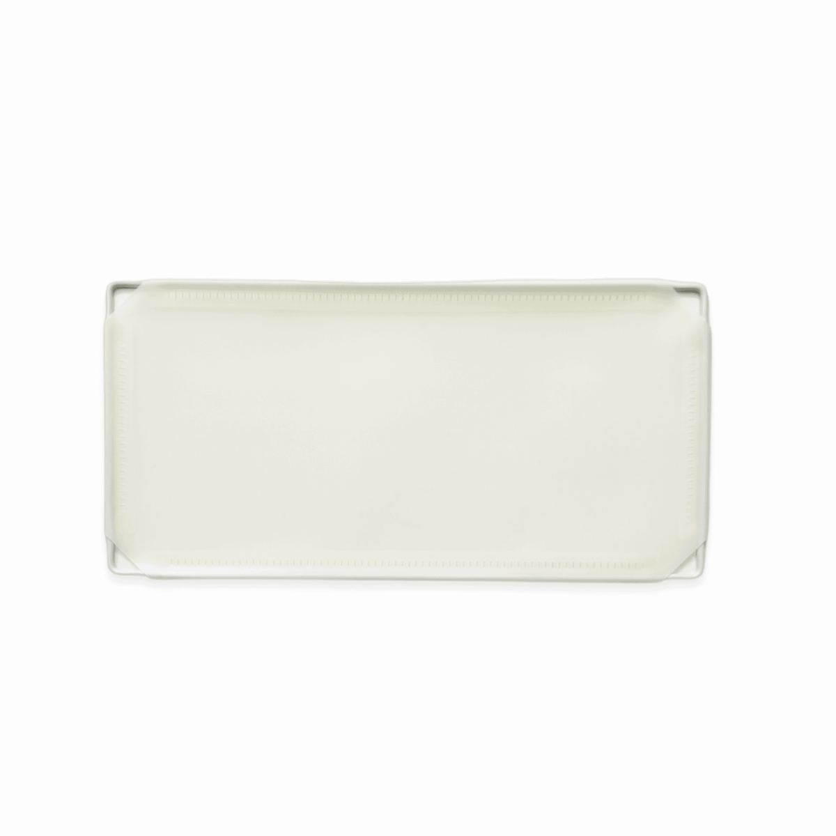 Frosted Ivory White (PMS 7527 C)